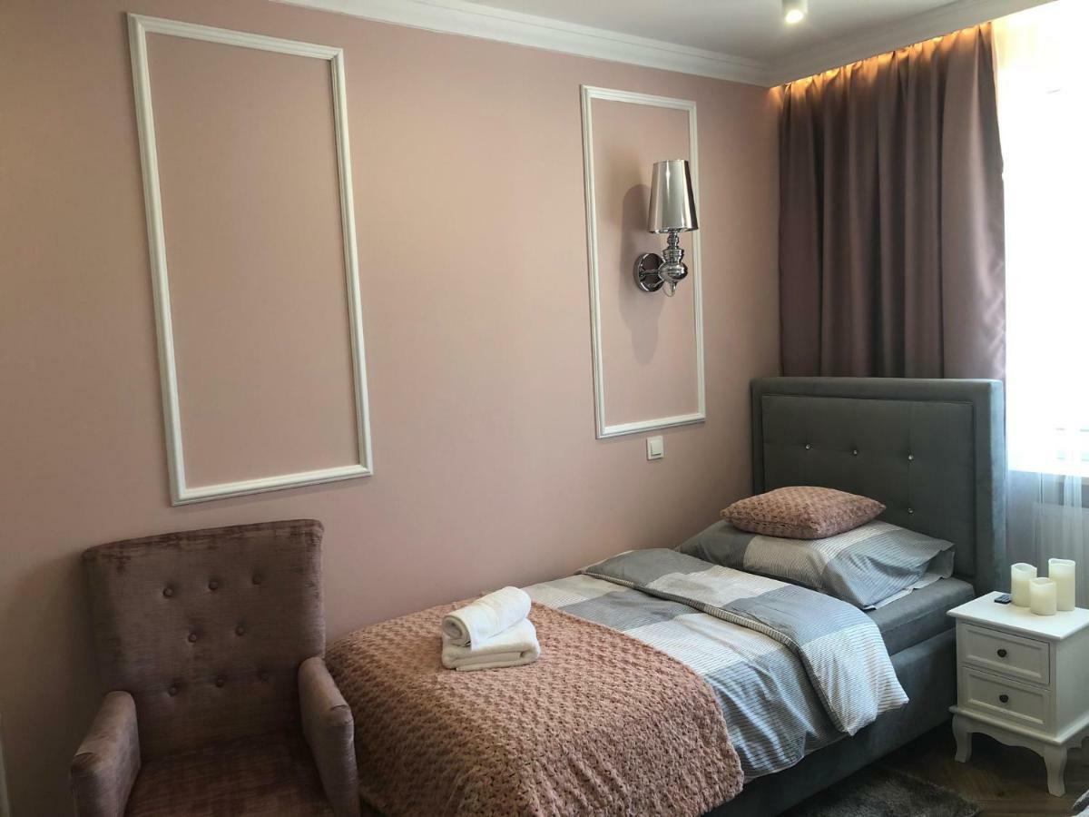 Family & Business Sauna Apartments No1 Lesny Nad Zalewem Cedzyna Unikat - 3 Bedroom With Private Sauna, Bath With Hydromassage, Terrace, Garage, Catering Options 키엘체 외부 사진