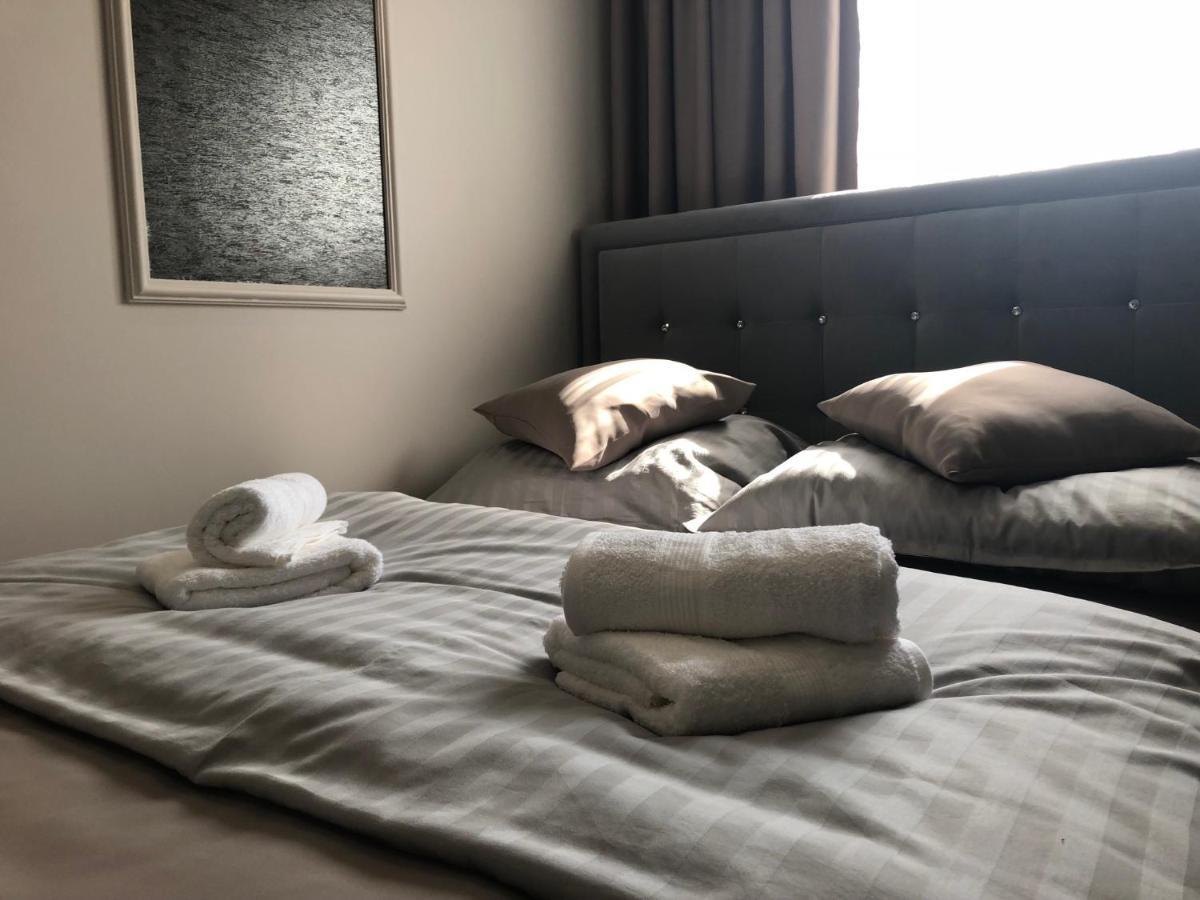Family & Business Sauna Apartments No1 Lesny Nad Zalewem Cedzyna Unikat - 3 Bedroom With Private Sauna, Bath With Hydromassage, Terrace, Garage, Catering Options 키엘체 외부 사진
