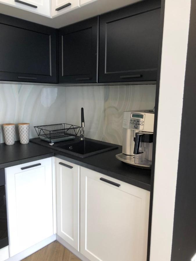 Family & Business Sauna Apartments No1 Lesny Nad Zalewem Cedzyna Unikat - 3 Bedroom With Private Sauna, Bath With Hydromassage, Terrace, Garage, Catering Options 키엘체 외부 사진